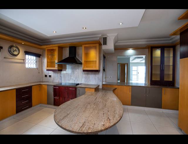 3 BEDROOM APARTMENT FOR SALE IN MUSGRAVE